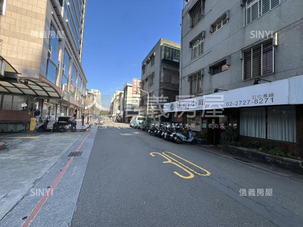 近永春站三角窗金店面房屋室內格局與周邊環境