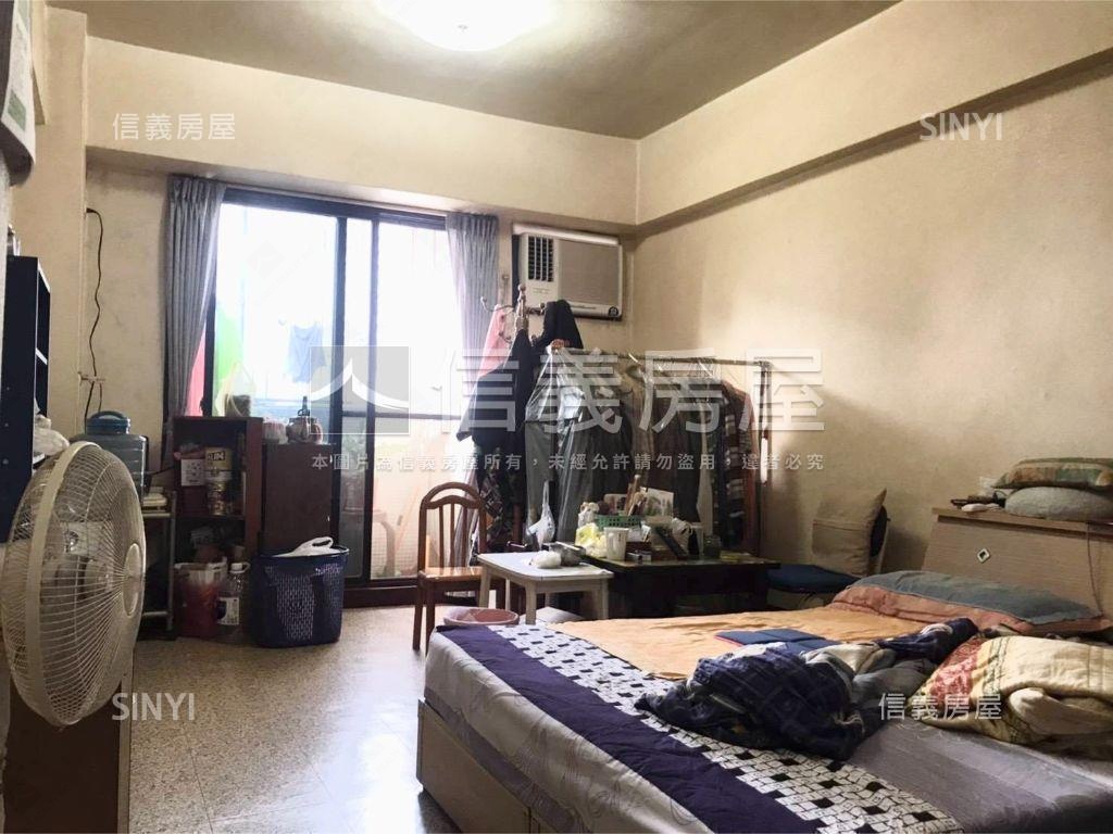 近文心中清捷運套房房屋室內格局與周邊環境