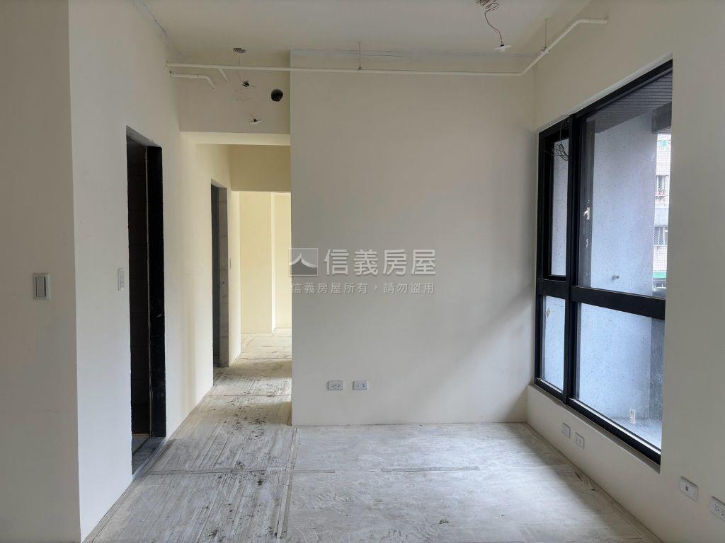 晴光萬里無雲房屋室內格局與周邊環境