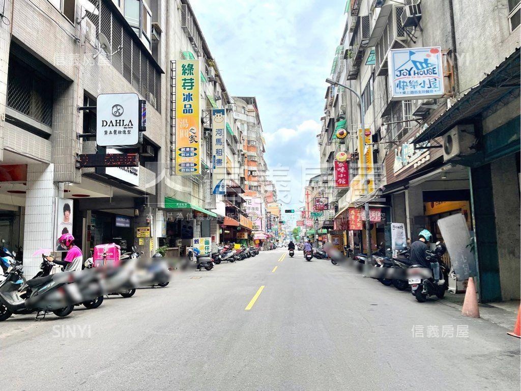 近中國醫活路美店套房屋室內格局與周邊環境