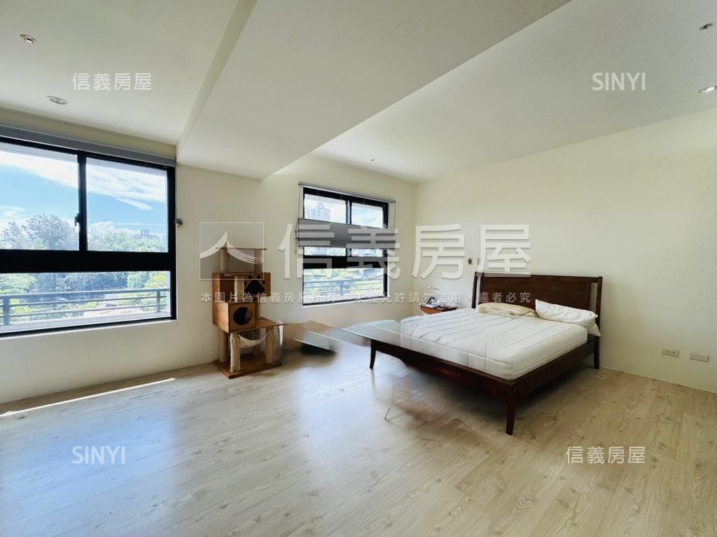 雲世紀特Ａ區美豪宅房屋室內格局與周邊環境