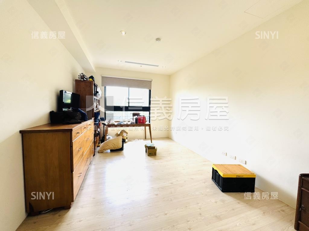 雲世紀特Ａ區美豪宅房屋室內格局與周邊環境