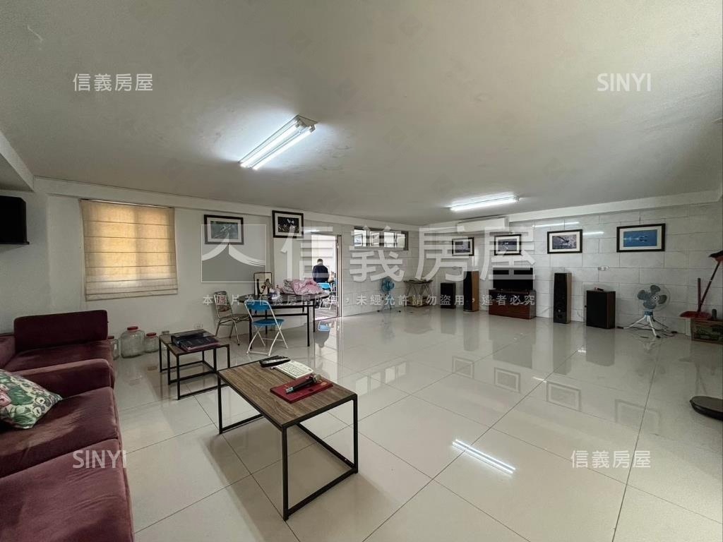 小坪頂百坪農舍房屋室內格局與周邊環境