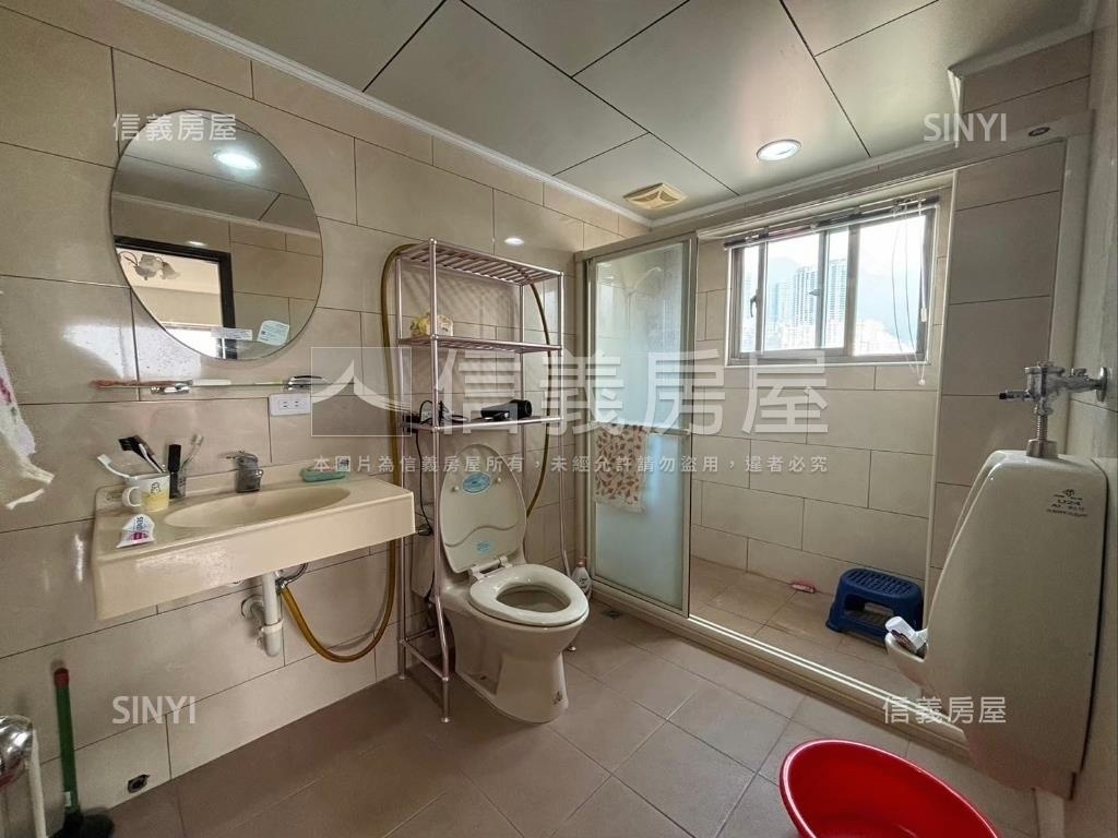 小坪頂百坪農舍房屋室內格局與周邊環境