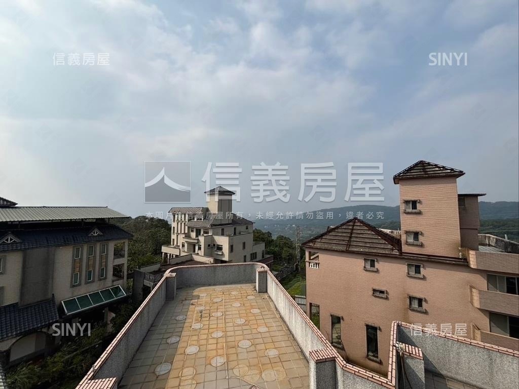 小坪頂百坪農舍房屋室內格局與周邊環境