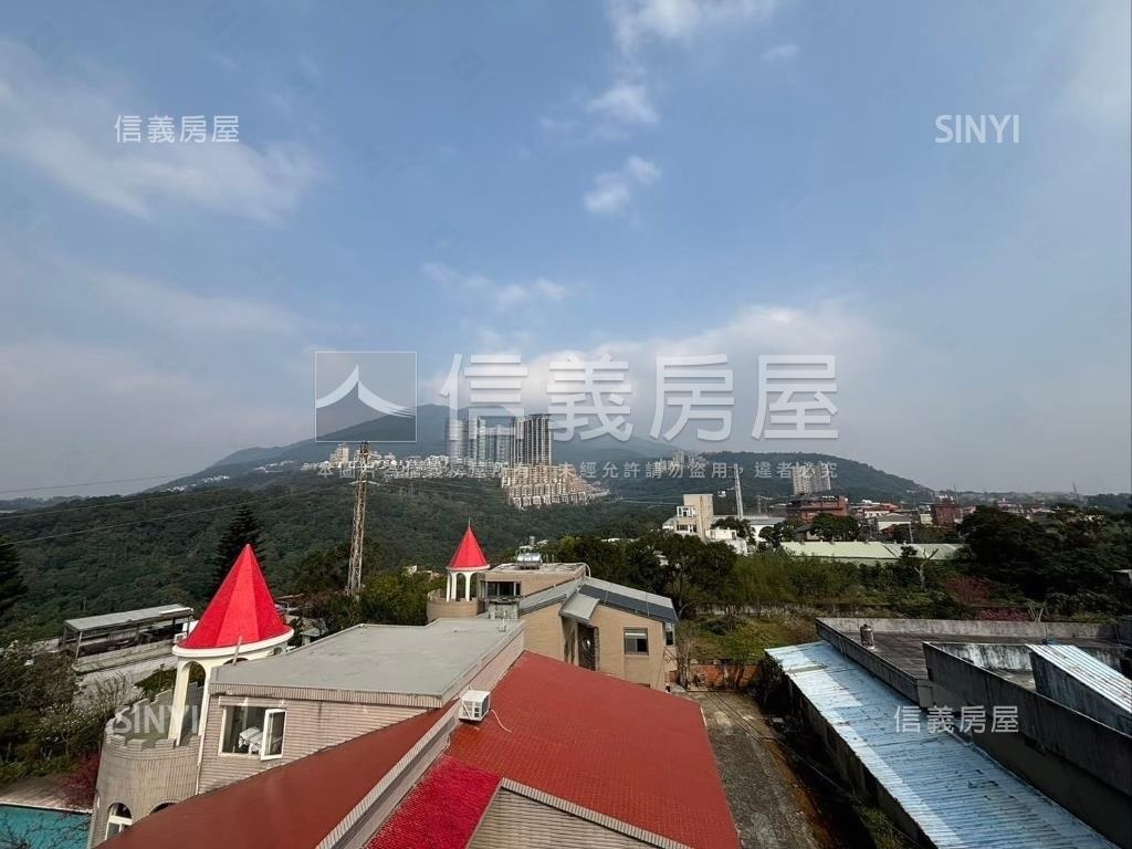 小坪頂百坪農舍房屋室內格局與周邊環境