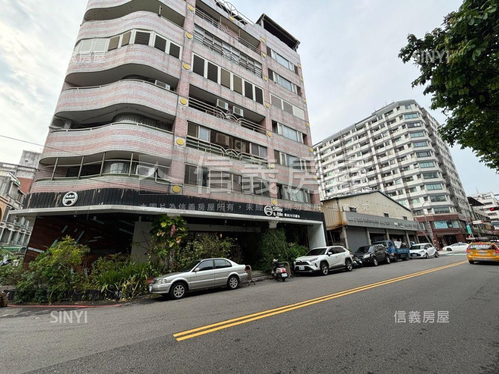 東興國小面寬約１８米店面房屋室內格局與周邊環境