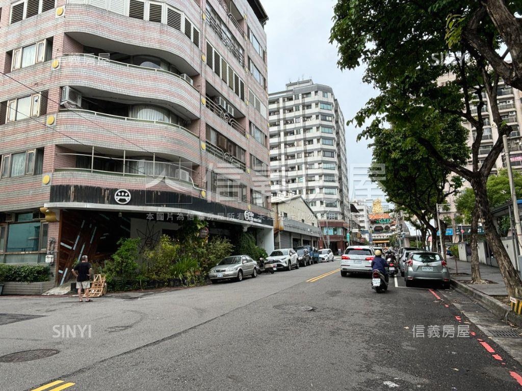 東興國小面寬約１８米店面房屋室內格局與周邊環境