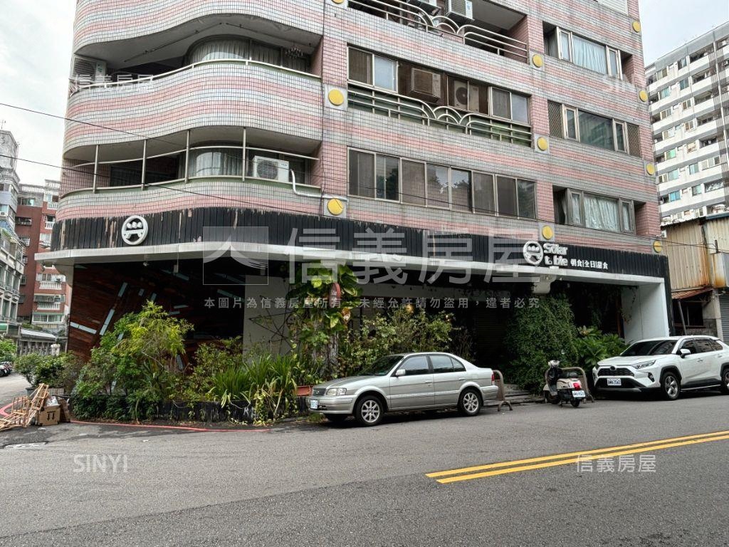 東興國小面寬約１８米店面房屋室內格局與周邊環境