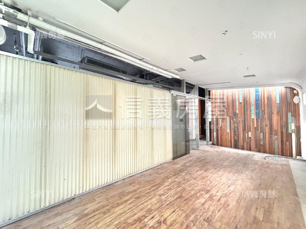 近東興國小面寬約１８米店房屋室內格局與周邊環境