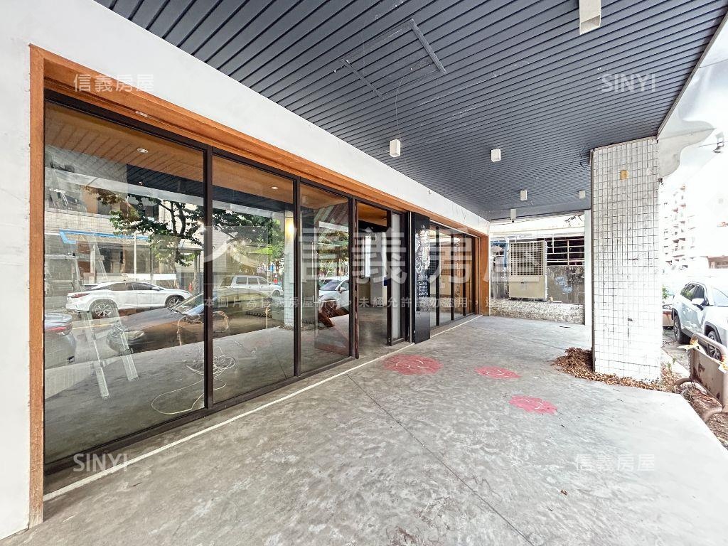 近東興國小面寬約１８米店房屋室內格局與周邊環境