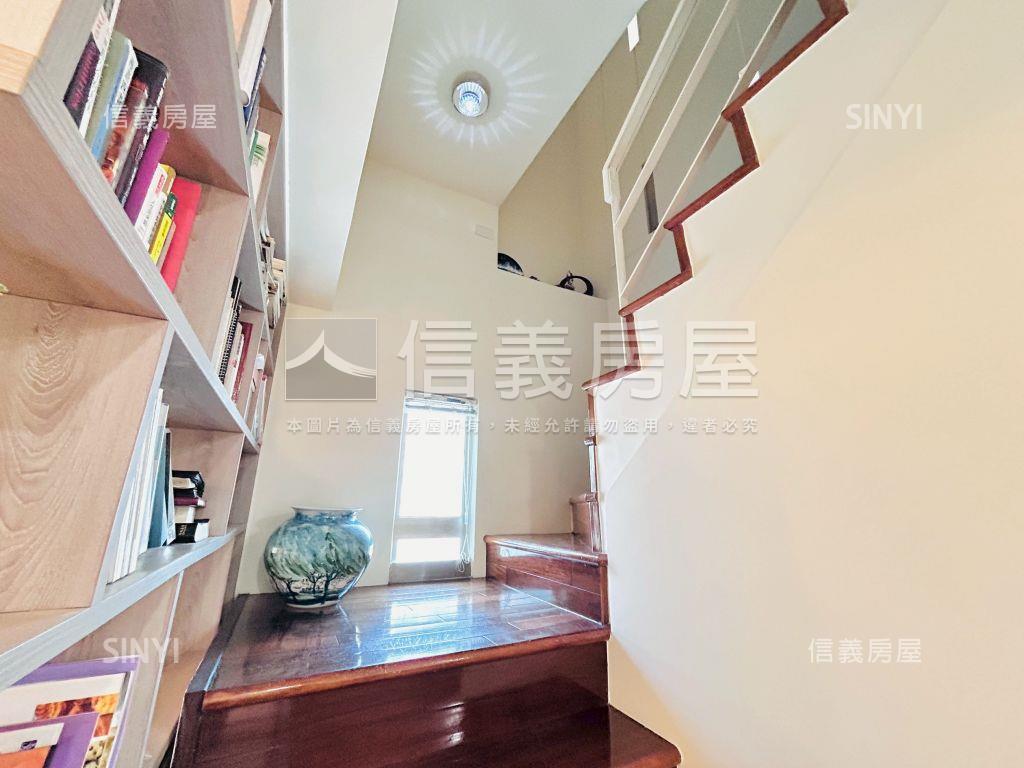 專任大有樓中樓美三房車位房屋室內格局與周邊環境