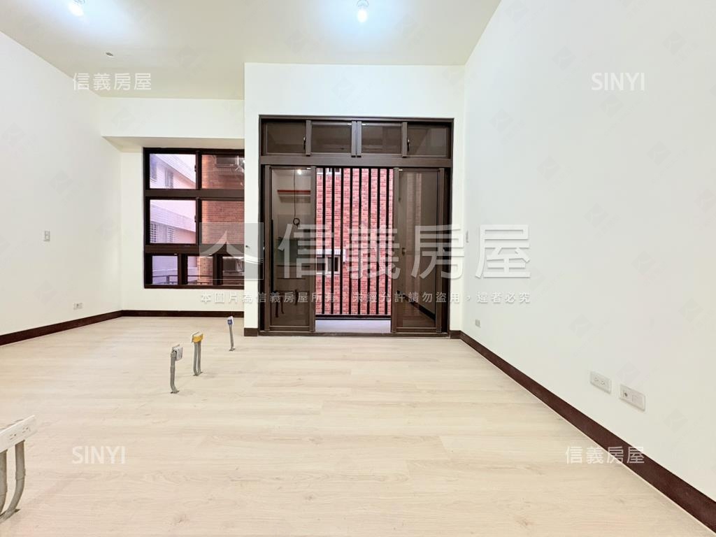 近捷運首購成家房屋室內格局與周邊環境