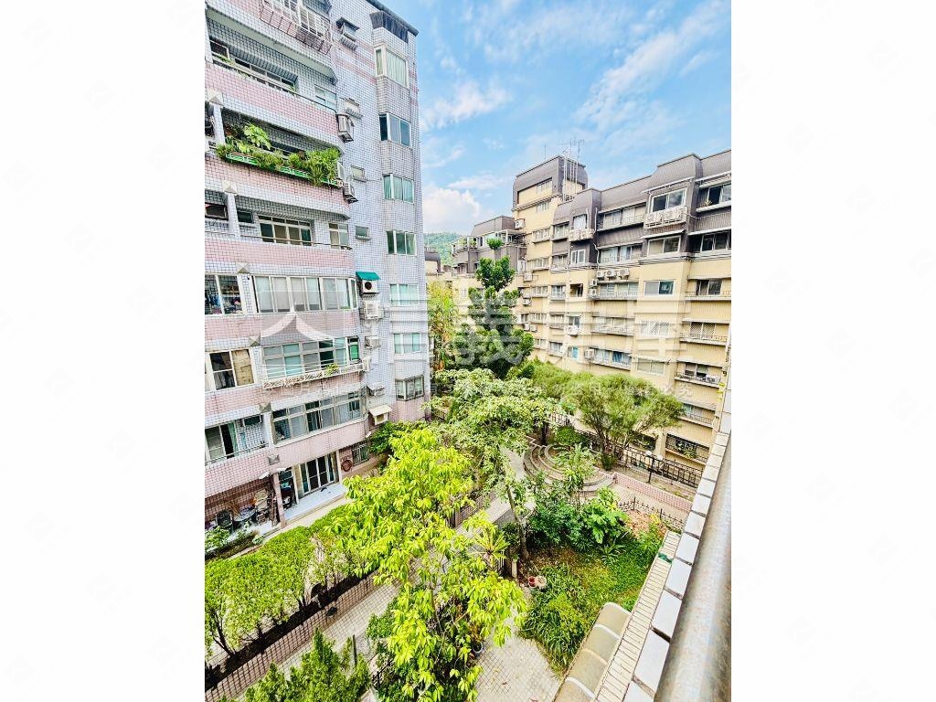 文湖采邑稀有釋出房屋室內格局與周邊環境