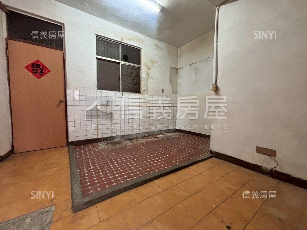 福壽捷運三房房屋室內格局與周邊環境