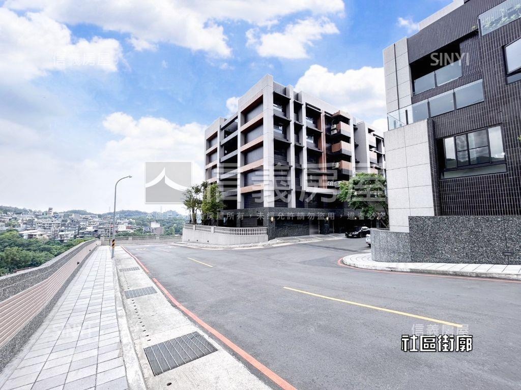 美麗山林透天第一排房屋室內格局與周邊環境