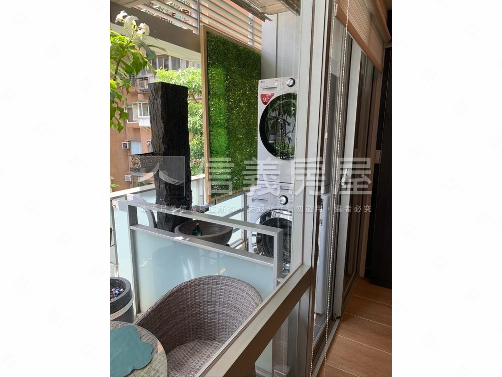 世界敦南朝南極美居房屋室內格局與周邊環境