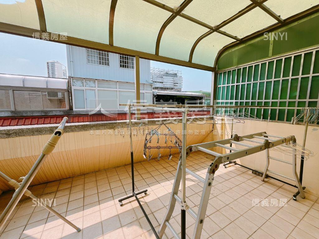 近中央公園～中清美墅房屋室內格局與周邊環境