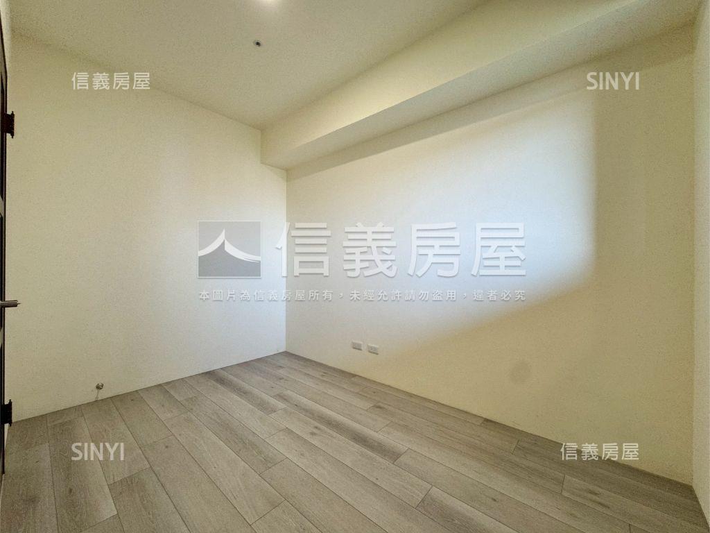 劍橋景觀美裝２＋１車位房屋室內格局與周邊環境