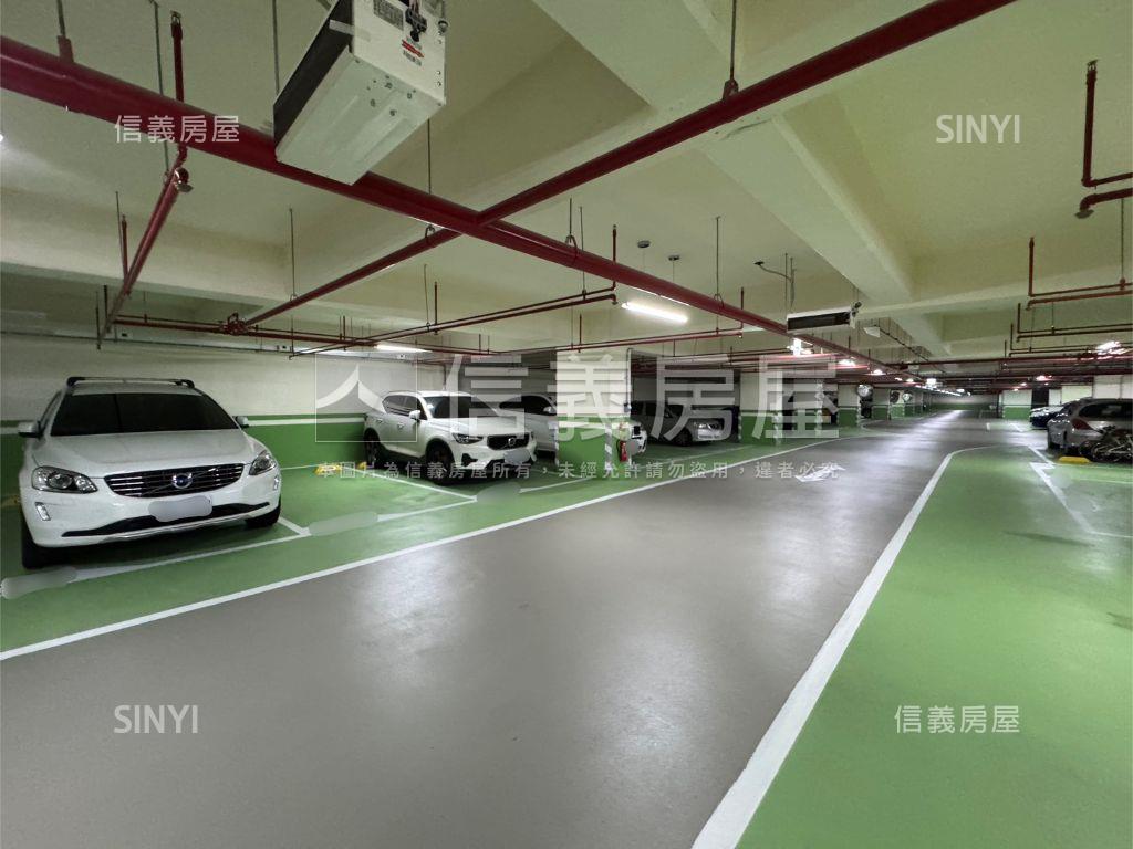 劍橋景觀美裝２＋１車位房屋室內格局與周邊環境