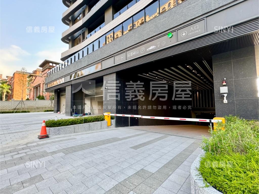 劍橋景觀美裝２＋１車位房屋室內格局與周邊環境