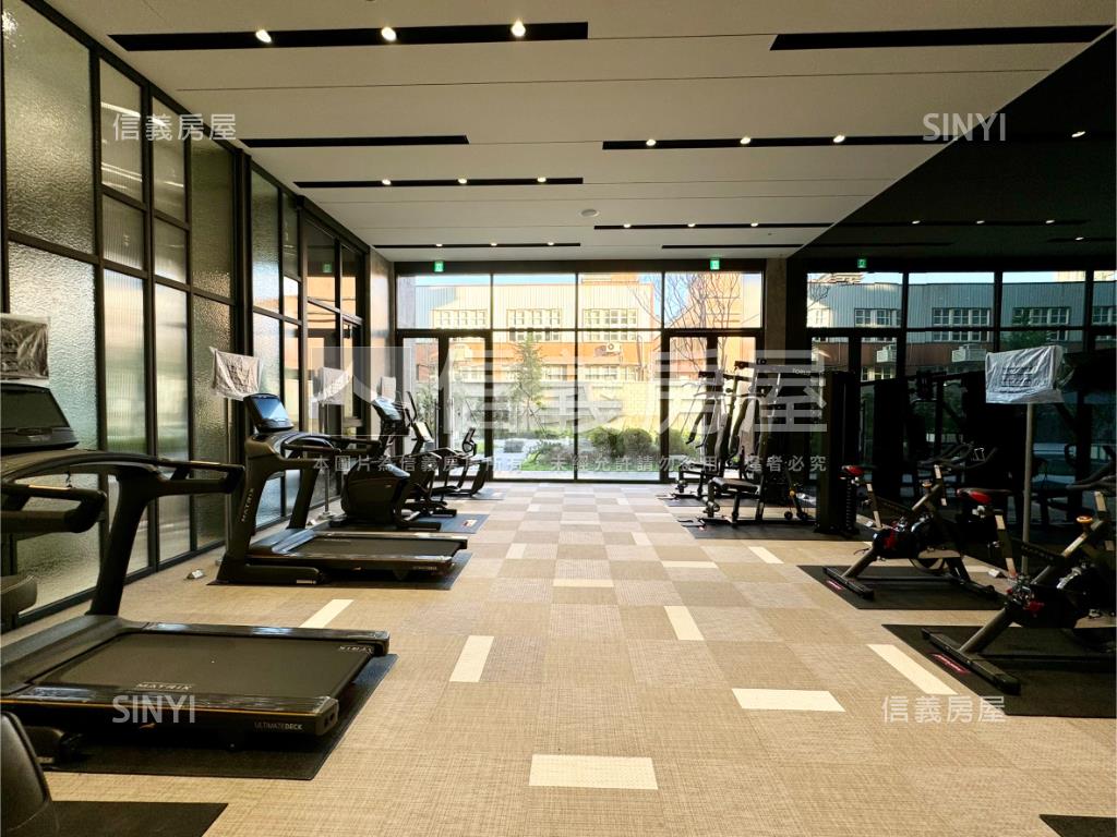 劍橋景觀美裝２＋１車位房屋室內格局與周邊環境