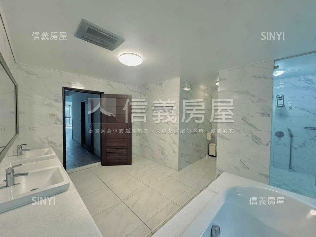 星鑽臨安龍輝現房屋室內格局與周邊環境