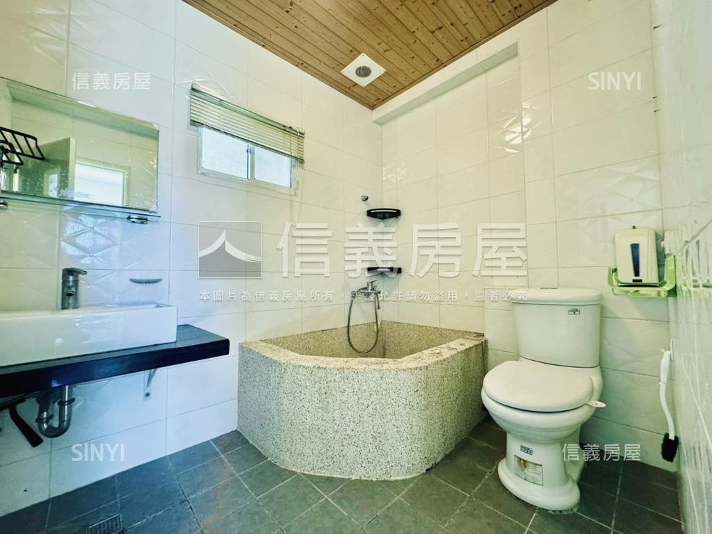 星鑽臨安龍輝現房屋室內格局與周邊環境