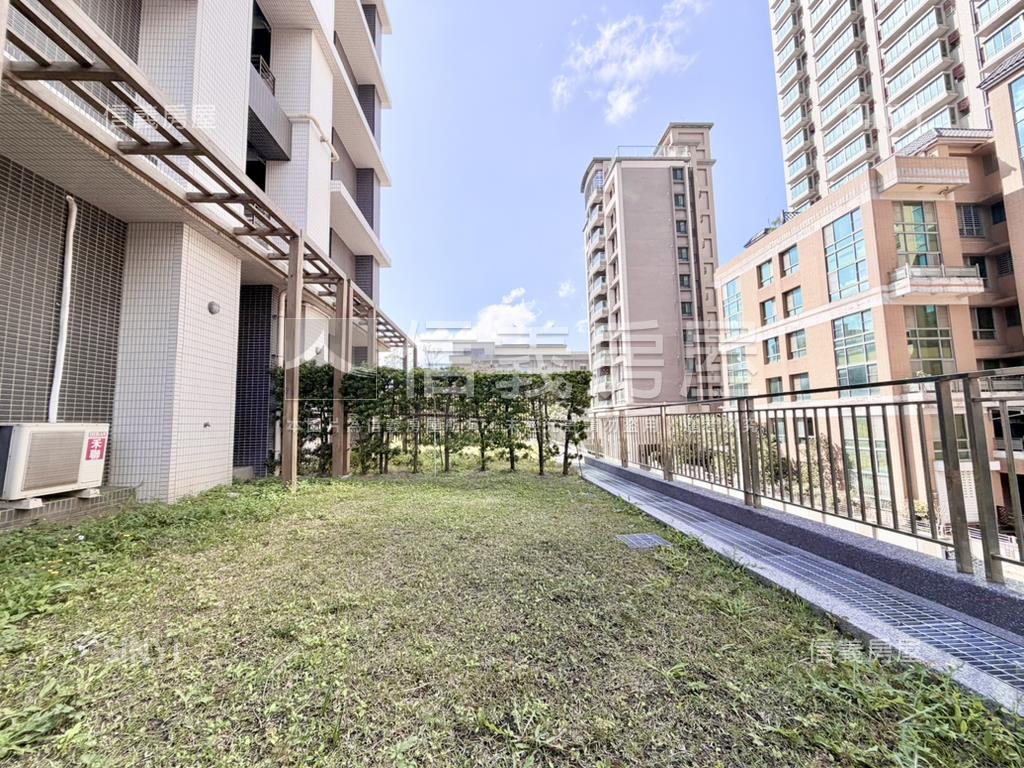 香草莊園極品挑高庭院戶房屋室內格局與周邊環境