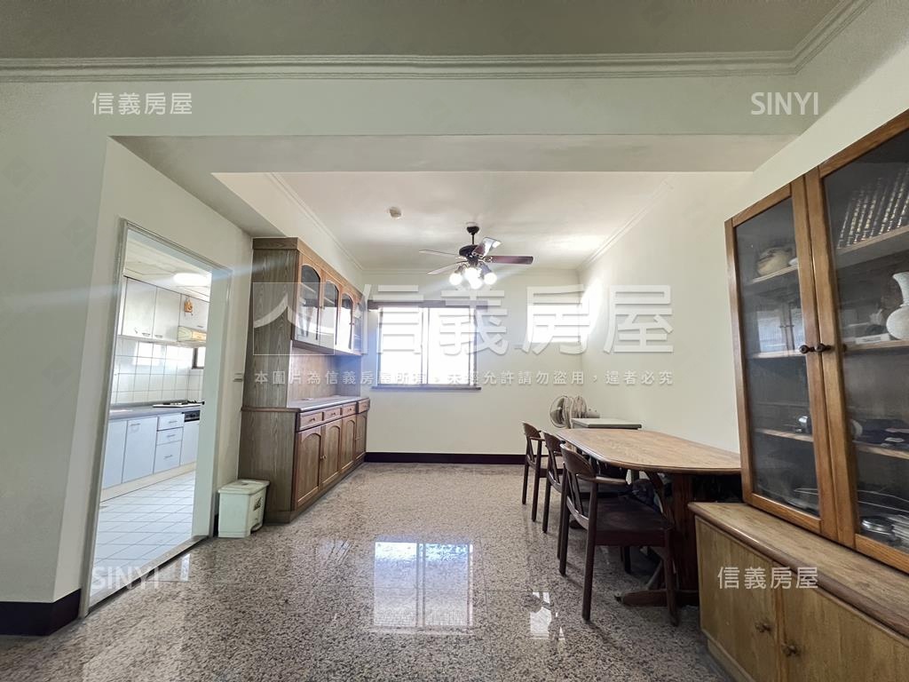 未來捷運～電梯四房房屋室內格局與周邊環境