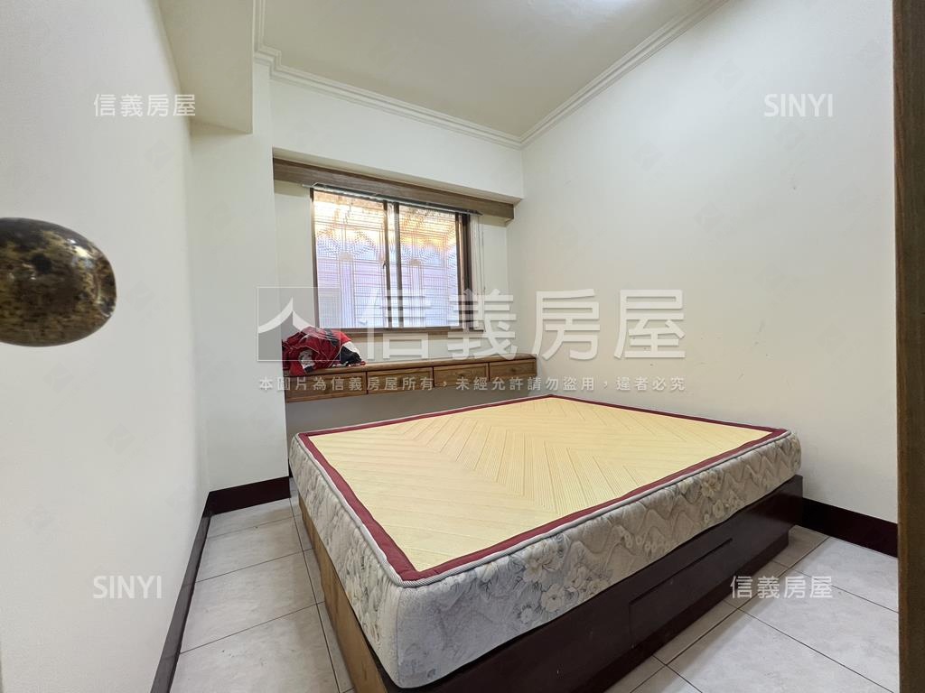 未來捷運～電梯四房房屋室內格局與周邊環境