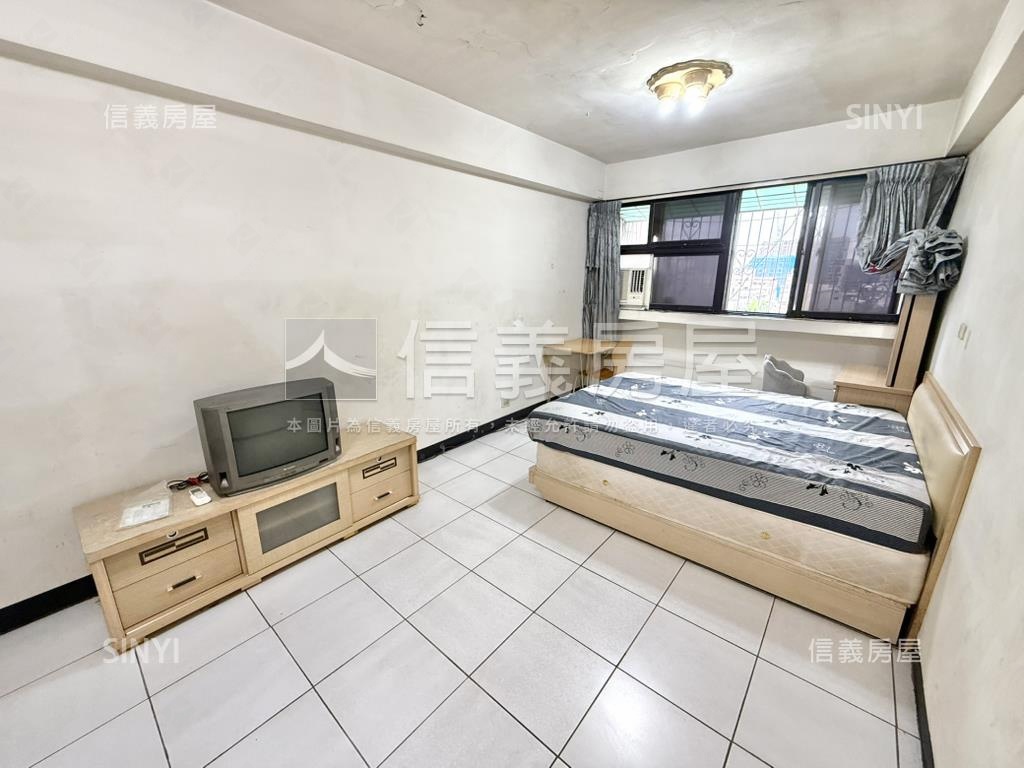 中山國小高樓套房房屋室內格局與周邊環境