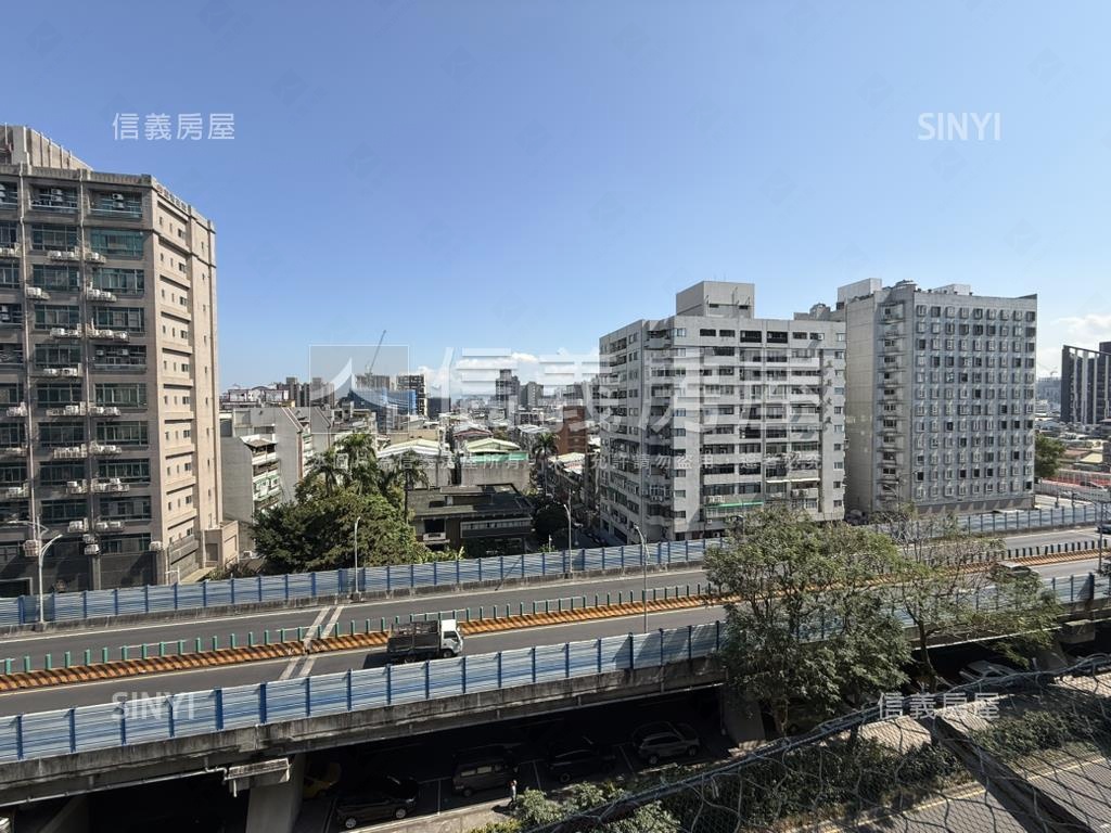 中山國小高樓套房房屋室內格局與周邊環境