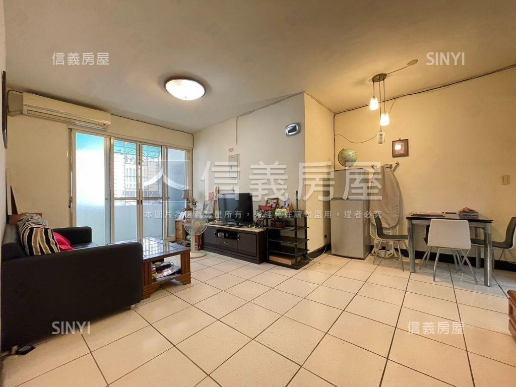 博愛邊間方正三房房屋室內格局與周邊環境