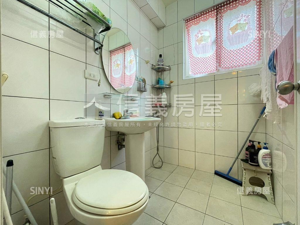 博愛邊間方正三房房屋室內格局與周邊環境