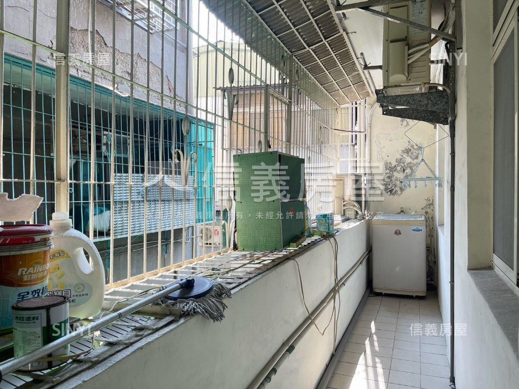 博愛邊間方正三房房屋室內格局與周邊環境