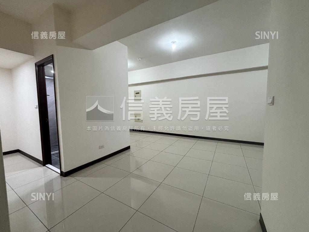 鴻灃青邊間三房稀有釋出房屋室內格局與周邊環境