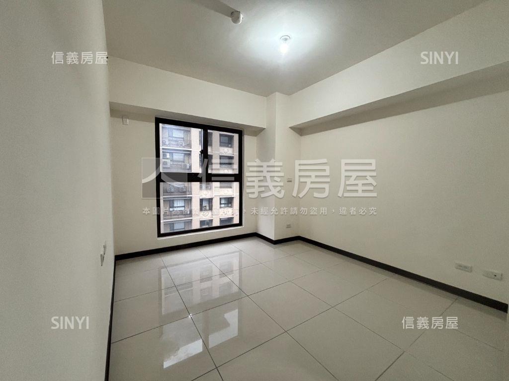 鴻灃青邊間三房稀有釋出房屋室內格局與周邊環境