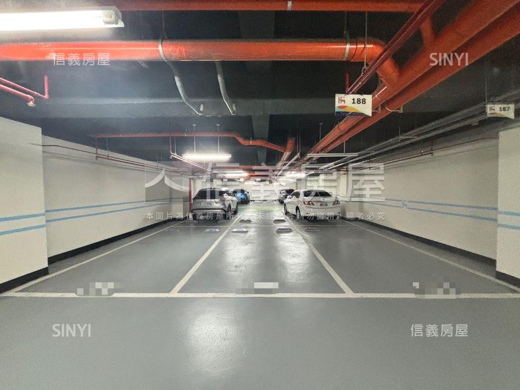 鴻灃青邊間三房稀有釋出房屋室內格局與周邊環境