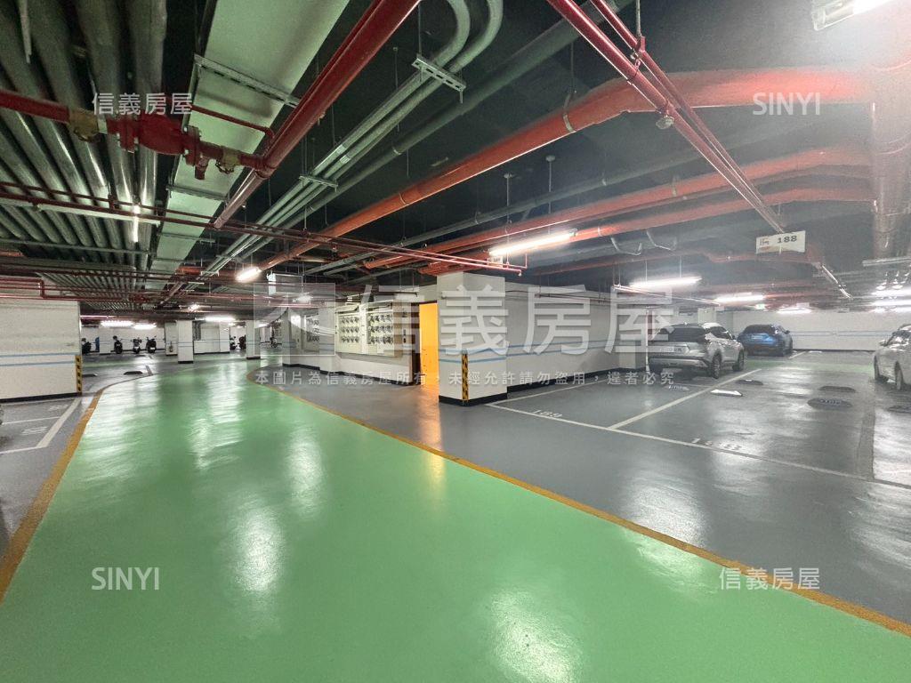 鴻灃青邊間三房稀有釋出房屋室內格局與周邊環境