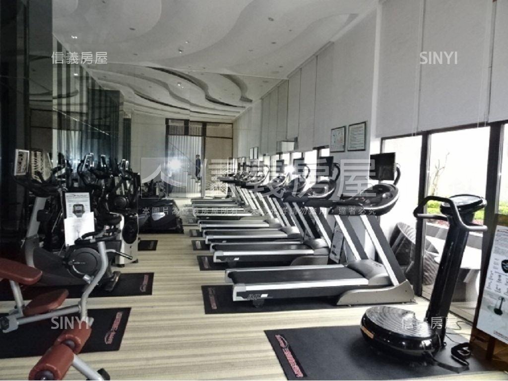 國王傳奇連號雙車豪邸房屋室內格局與周邊環境