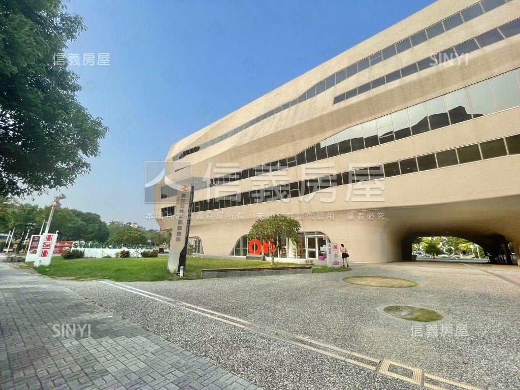 大城香榭次頂樓採光戶房屋室內格局與周邊環境