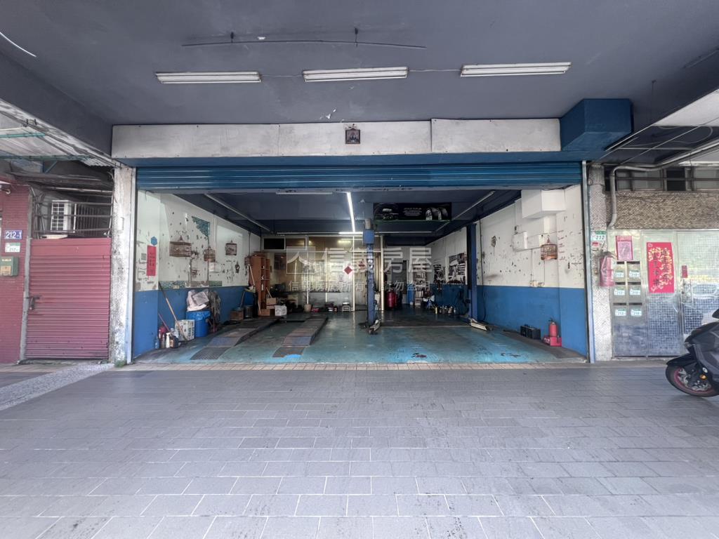 興隆路面寬店面房屋室內格局與周邊環境