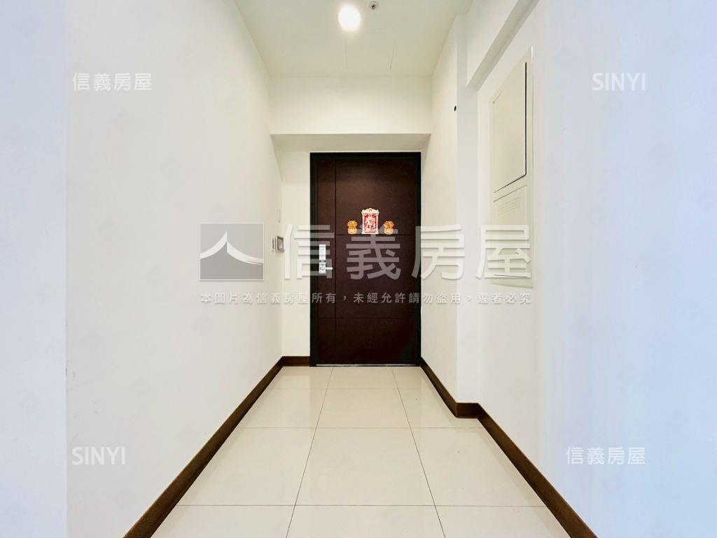 宏盛新世界Ｅ棟邊間三房房屋室內格局與周邊環境