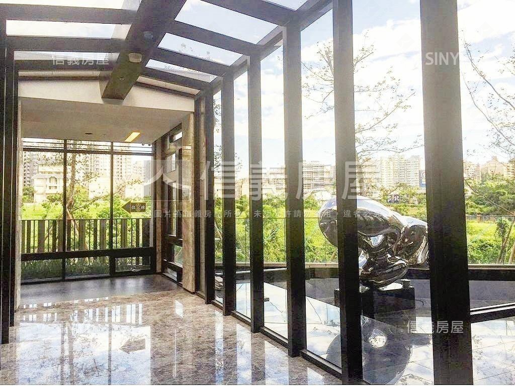 宏盛新世界Ｅ棟邊間三房房屋室內格局與周邊環境