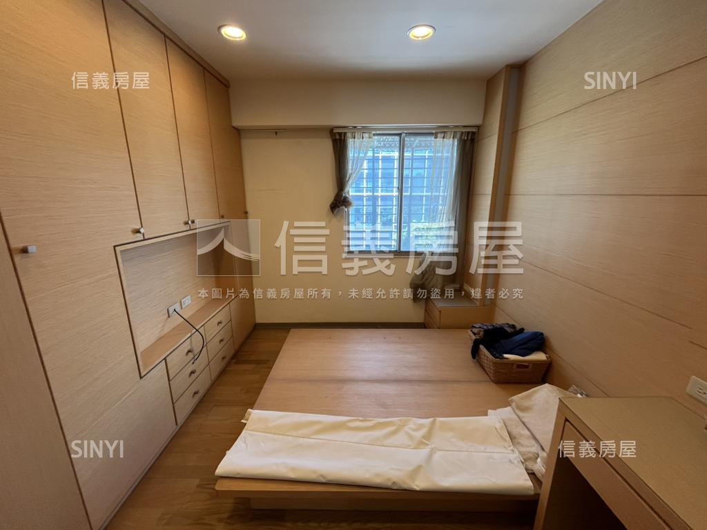 台北大學獨棟電梯好房房屋室內格局與周邊環境