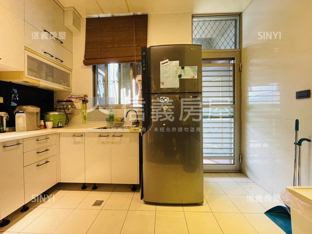 皇后之星前庭後院大戶房屋室內格局與周邊環境