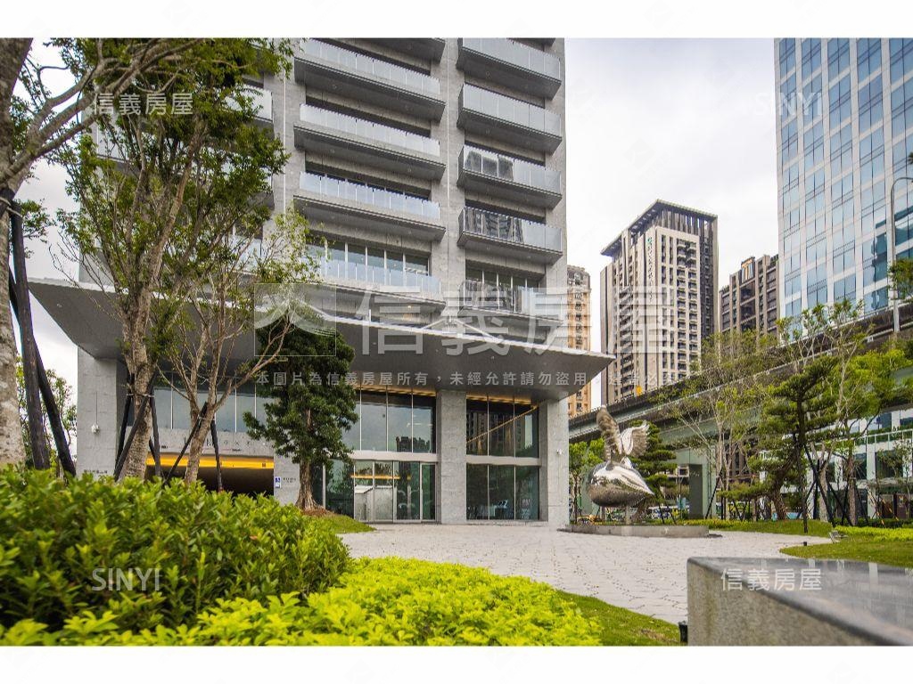 中悦寰宇一號高樓頂辦房屋室內格局與周邊環境