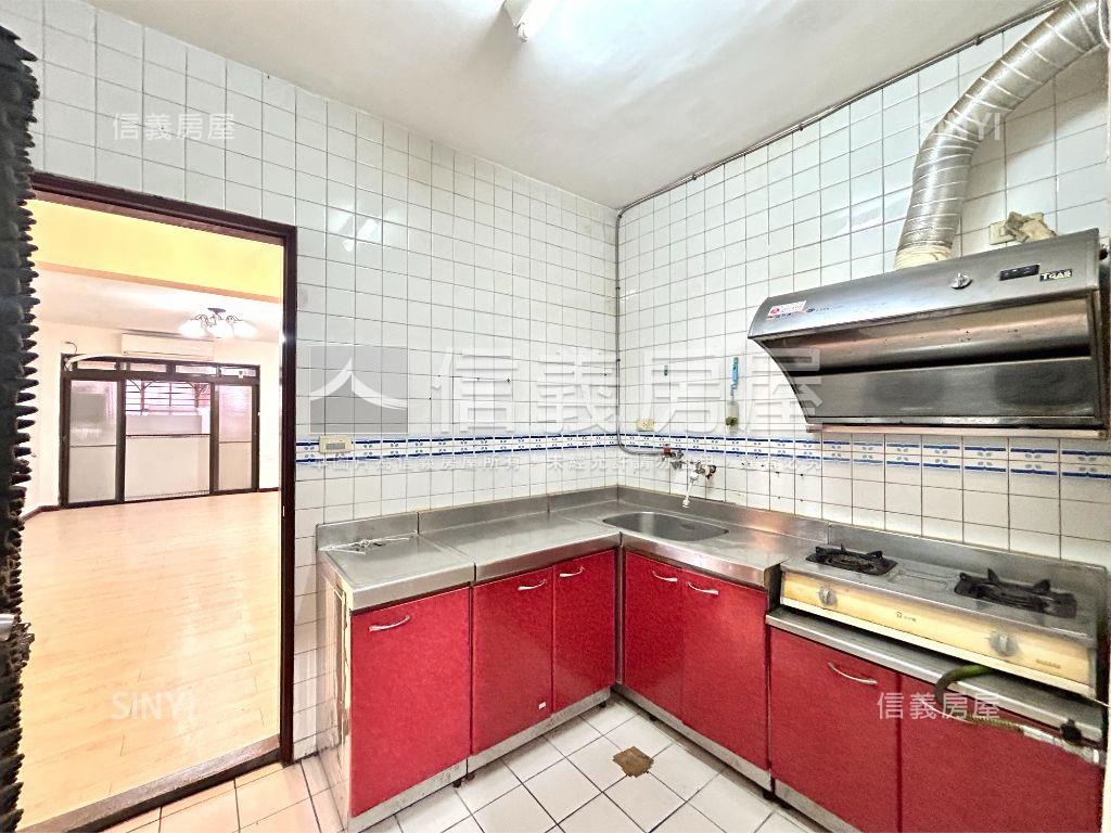 永貞路免爬高公寓三樓房屋室內格局與周邊環境