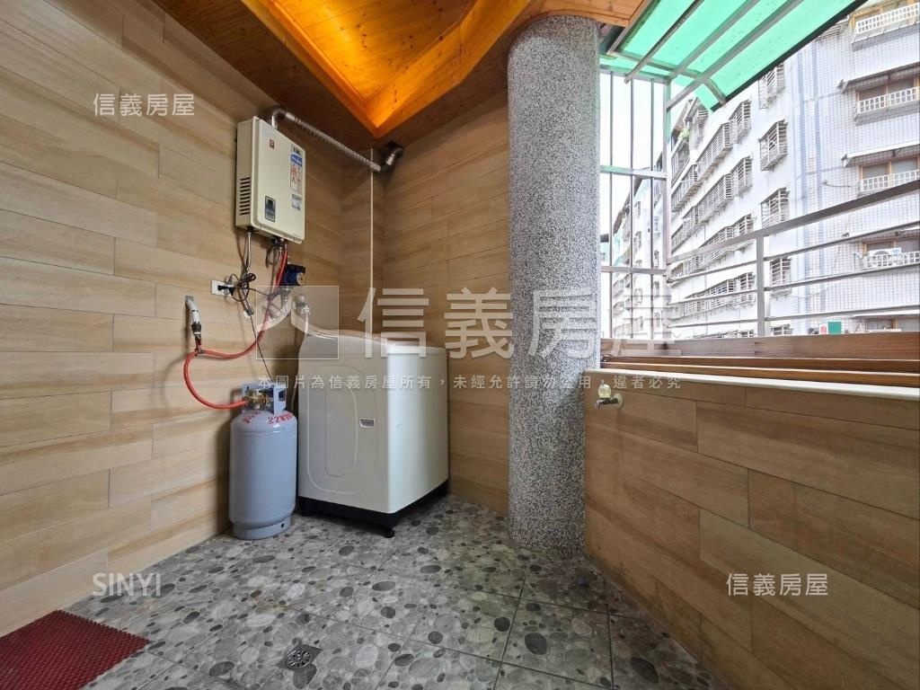 光華商圈便利邊間採光公寓房屋室內格局與周邊環境